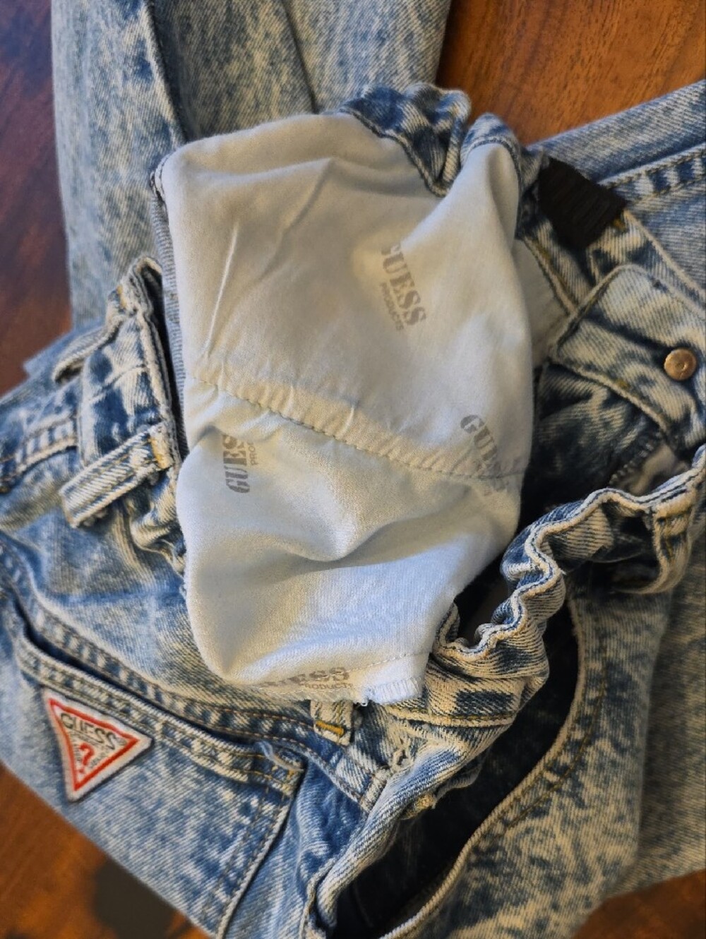 Guess by Marciano Dead Stock Sold Out VINTAGE Y2K Street Wear - Picture 8 of 13